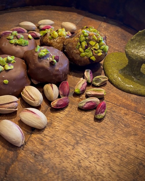 "Melomakarona" with pistachio & stevia milk chocolate coating CHOCOLATE SWEETS OF OUR OWN PRODUCTION 